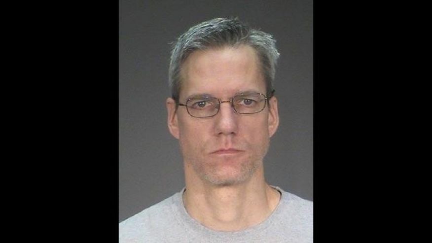 Minnesota Man Killed Wife after unsuccessful searching Hitman in Dark Web