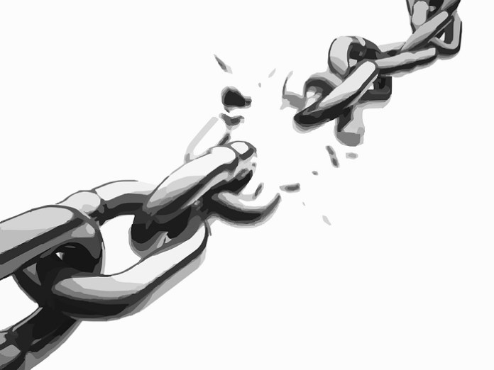 Weak Links in the Blockchain
